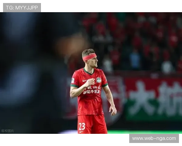 河南队反击奏效纳萨里奥携手卡多索默契配合助球队取胜 河南队反击奏效纳萨里奥携手卡多索默契配合助球队取胜